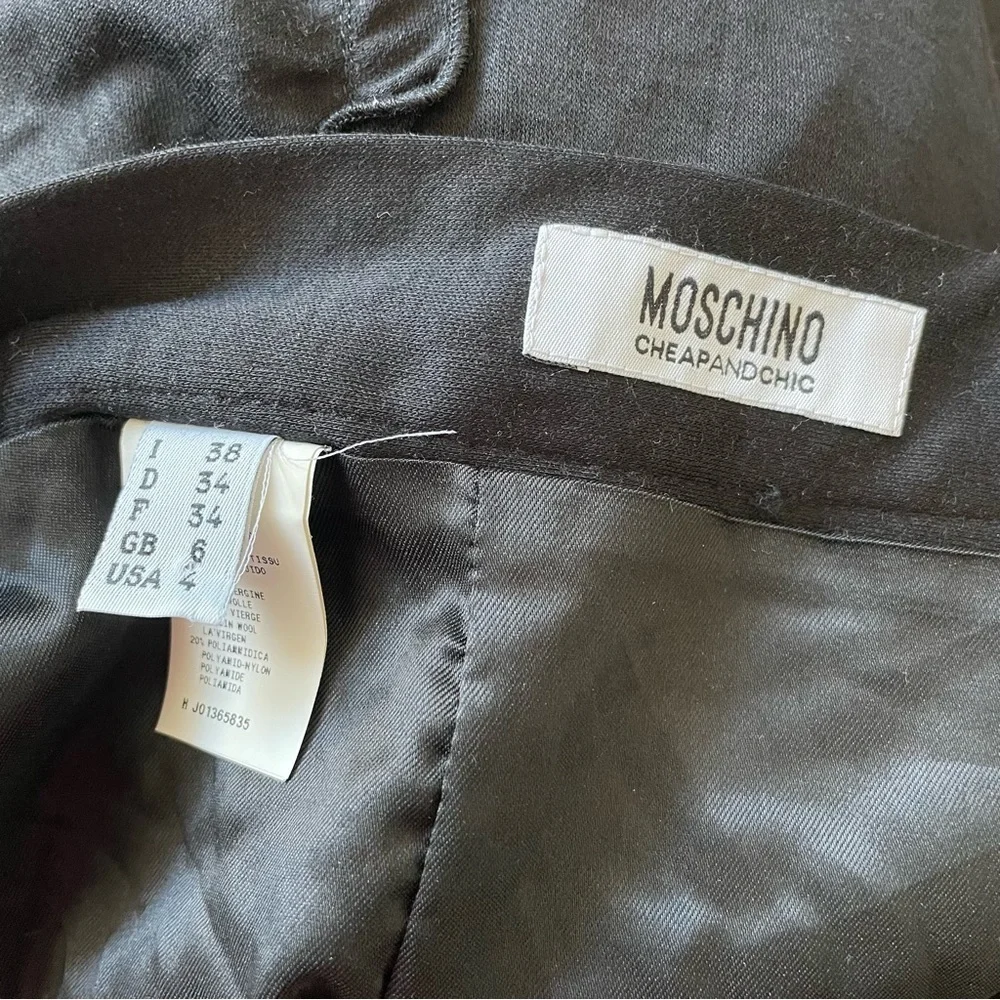 Moschino Cheap and Chic Black Virgin Wool Blend Ruffle Back Pencil Skirt EUC 4